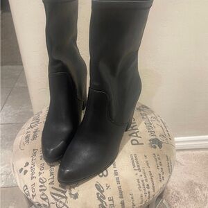 Women’s boots